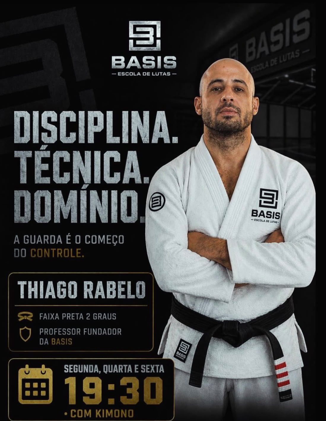 Professor Thiago Rabelo, faixa-preta 2º grau de jiu-jitsu da BASIS Escola de Lutas